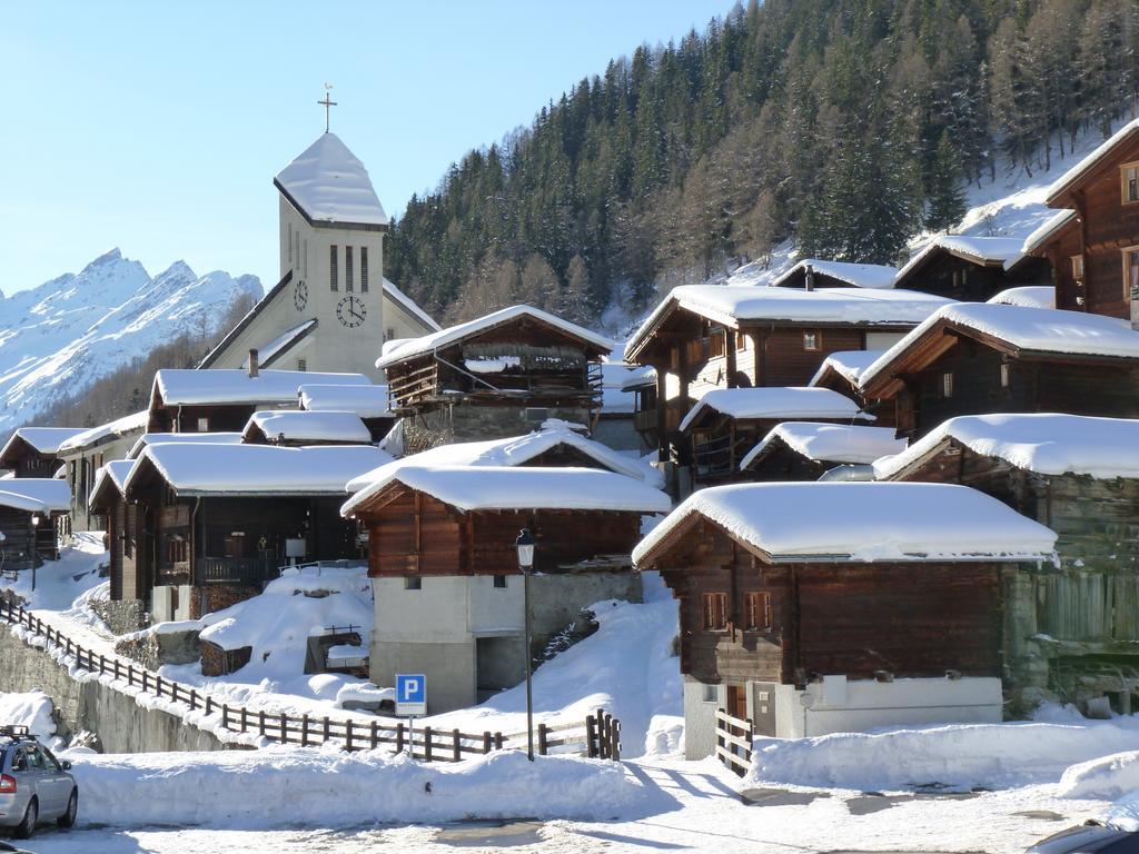 Chalet Des Alpes Bed and Breakfast Crans-Montana Eksteriør billede